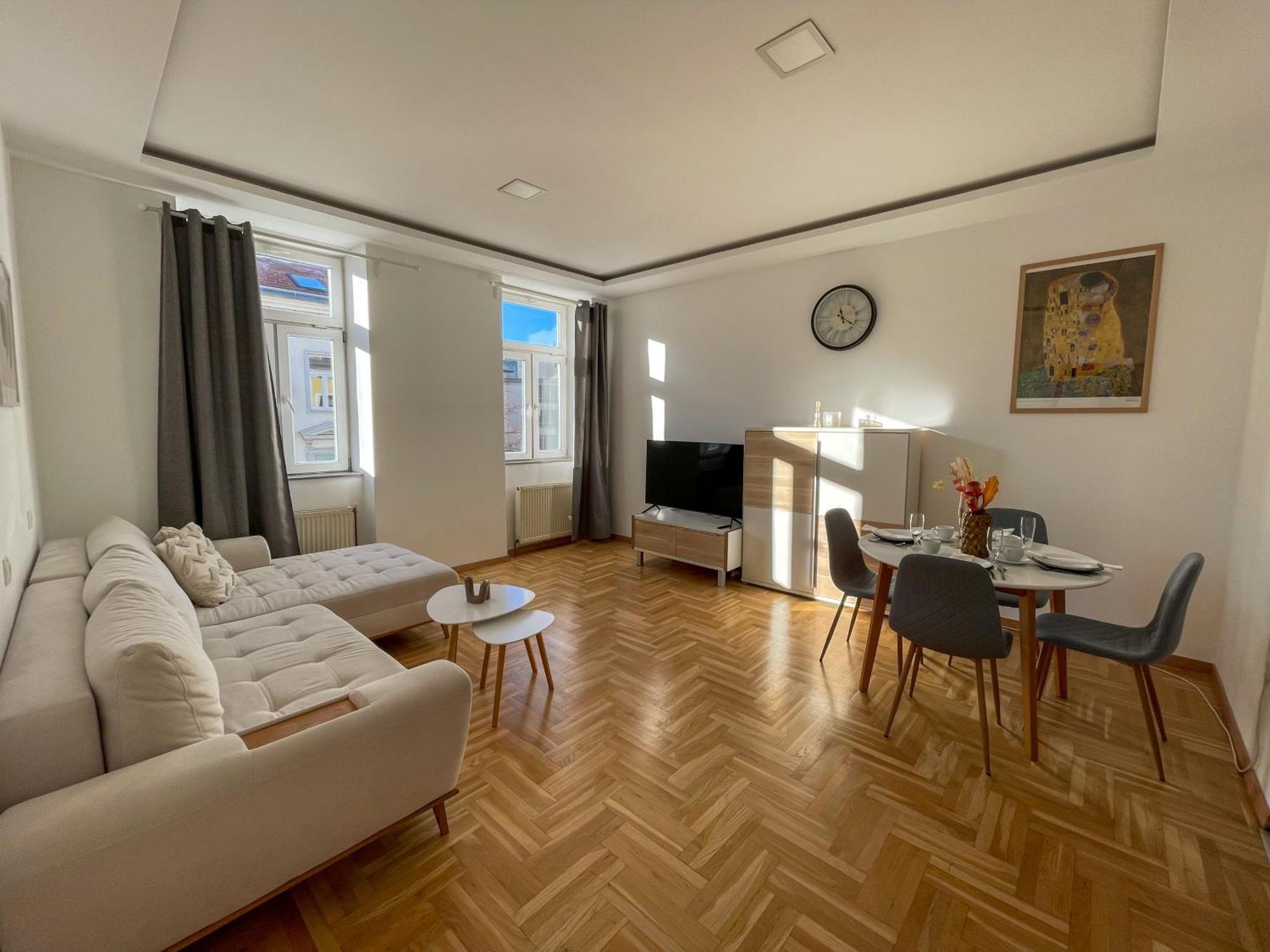 Schoene Eigentumswohnung Im 10 Bezirk Viena Exterior foto
