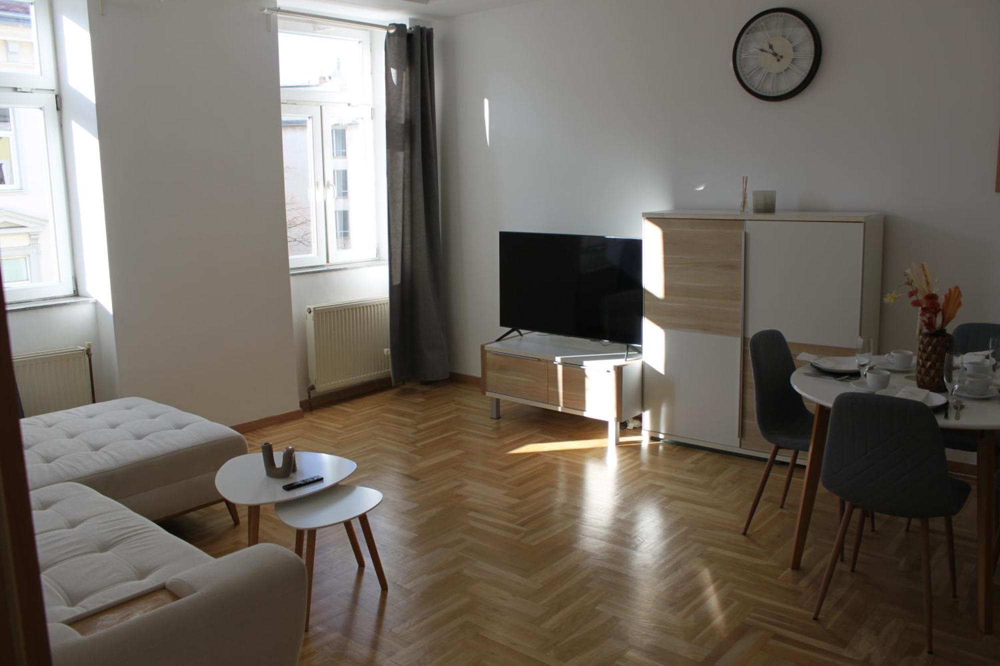 Schoene Eigentumswohnung Im 10 Bezirk Viena Exterior foto